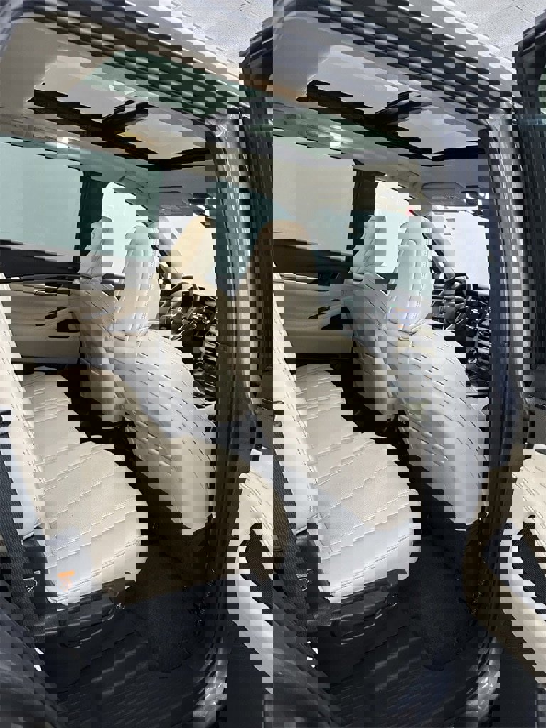 Used 2023 INFINITI QX60 Luxe image 42