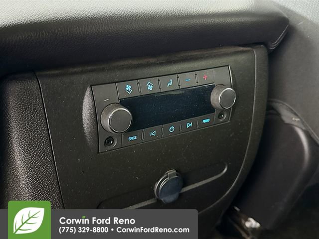 Used 2013 GMC Yukon XL SLE w/ Convenience Package image 24