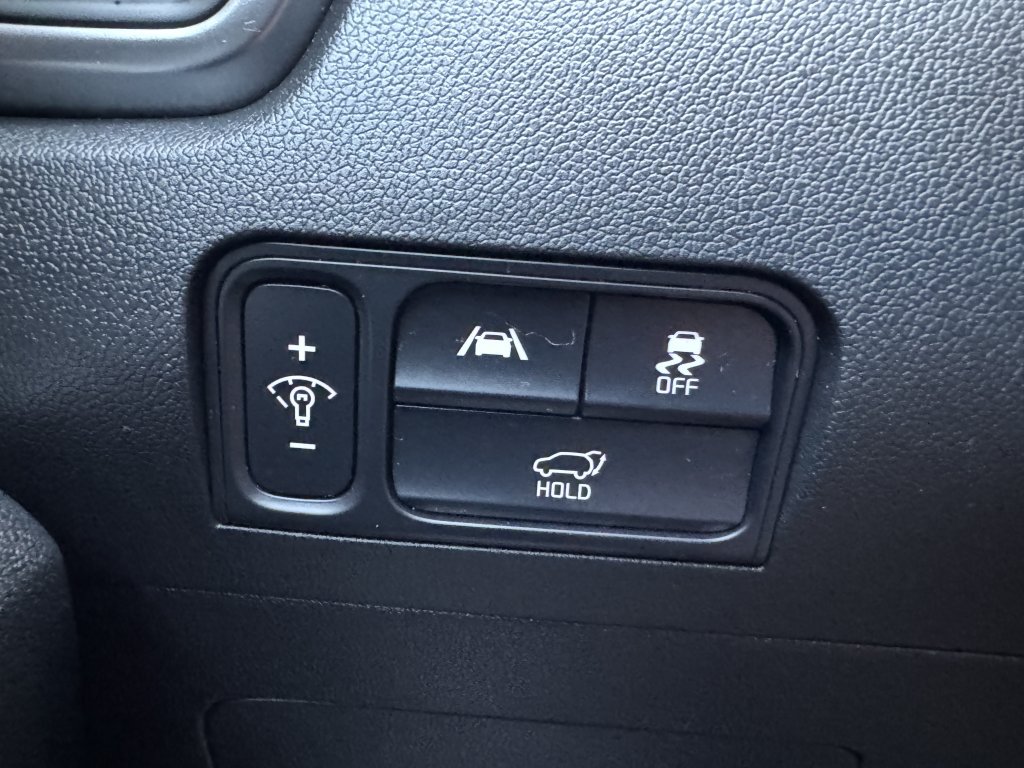 Used 2022 Kia Sorento EX w/ Panoramic Sunroof Package FWD image 27