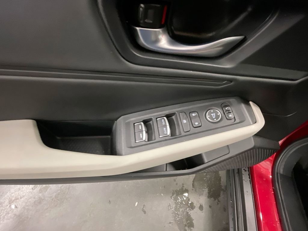 Used 2025 Honda Accord SE image 23