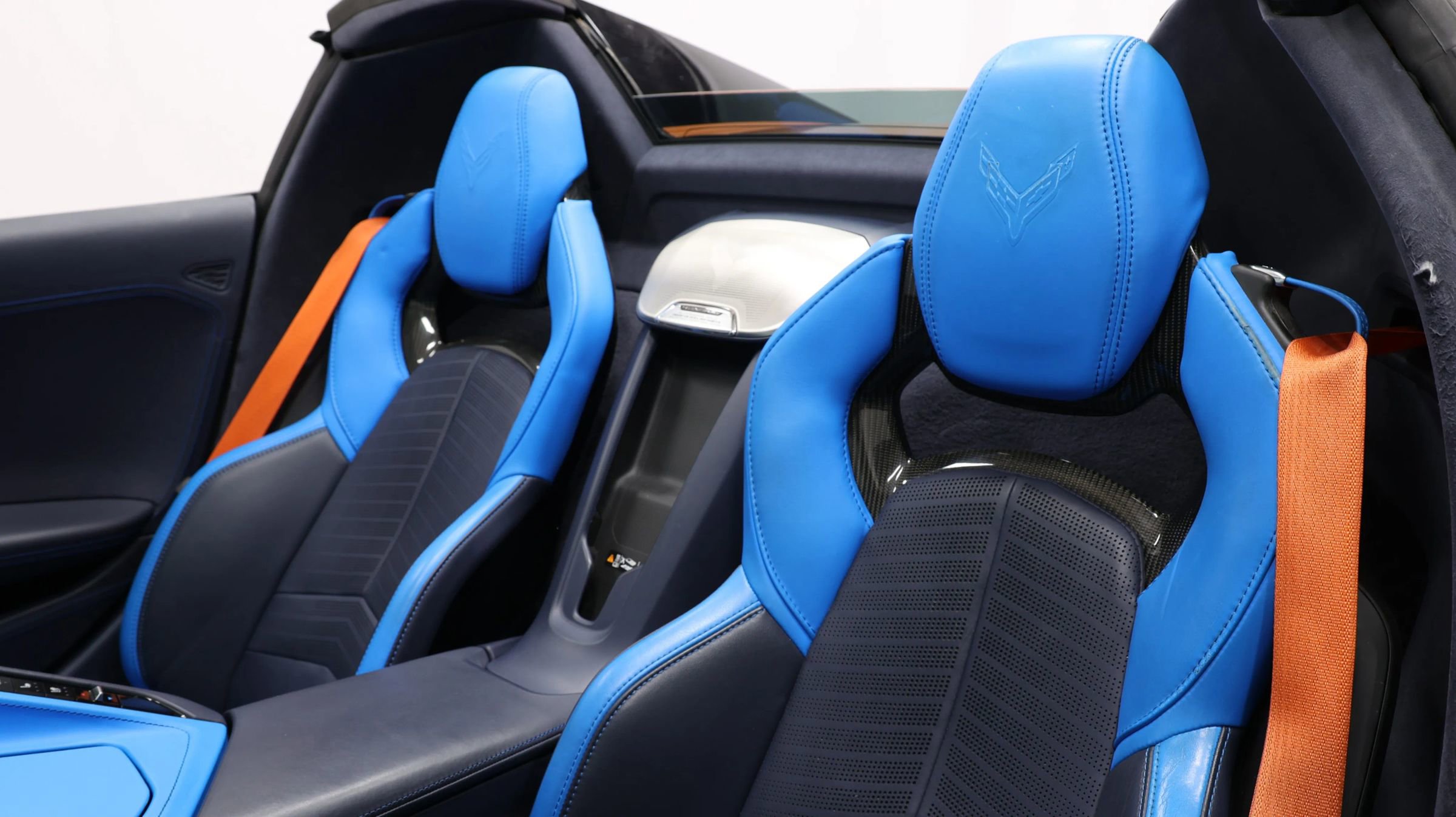 Used 2022 Chevrolet Corvette Stingray Premium Conv w/ Z51 Performance Package image 19