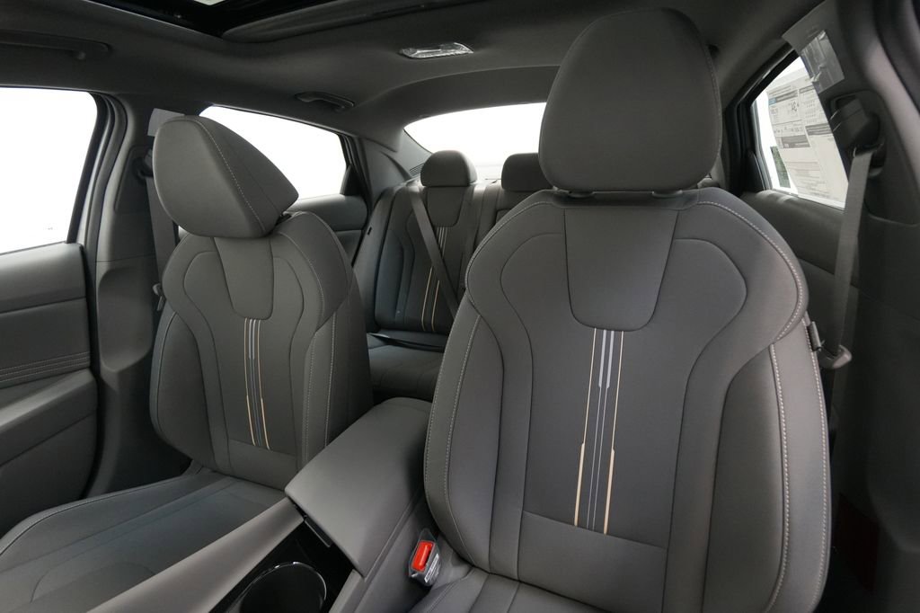New 2026 Hyundai Elantra SEL Sport image 14