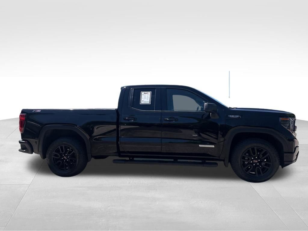 Used 2022 GMC Sierra 1500 Elevation w/ X31 Off-Road Package image 12