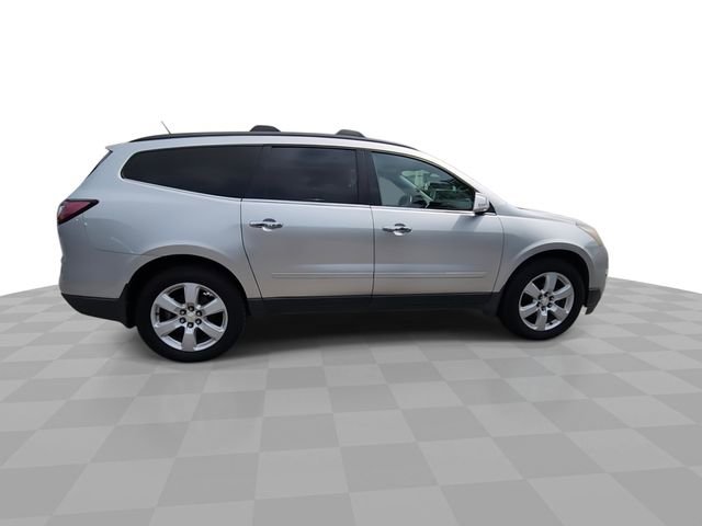Used 2016 Chevrolet Traverse LT w/ Style and Technology Package FWD image 9