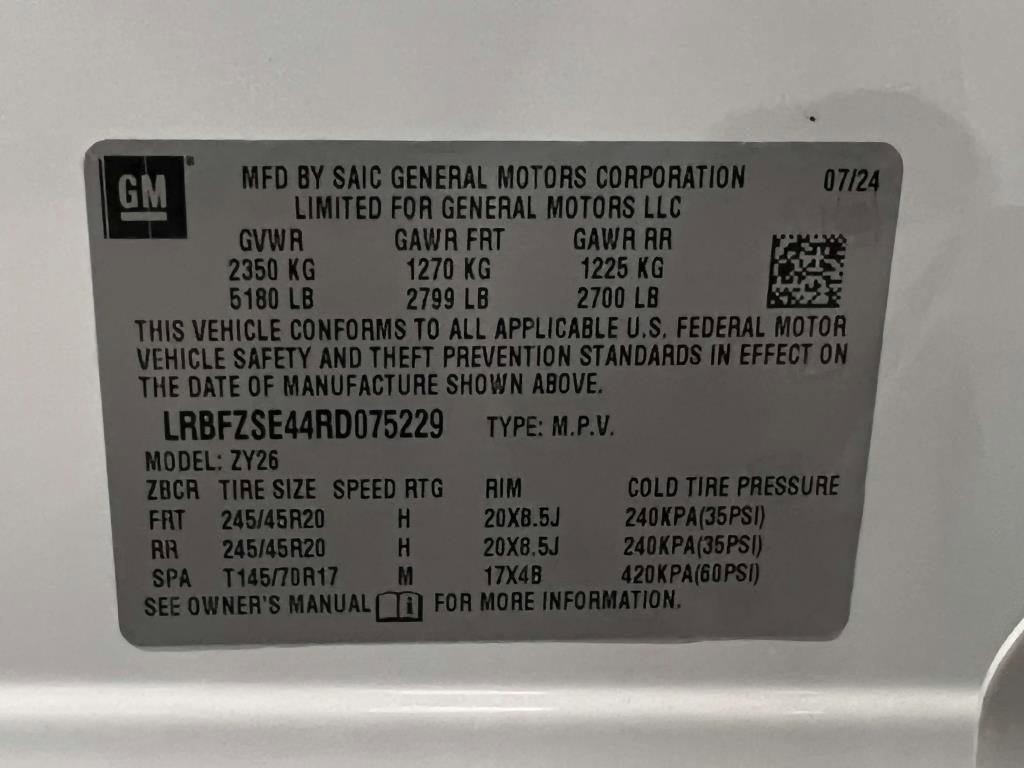 New 2024 Buick Envision Avenir image 12