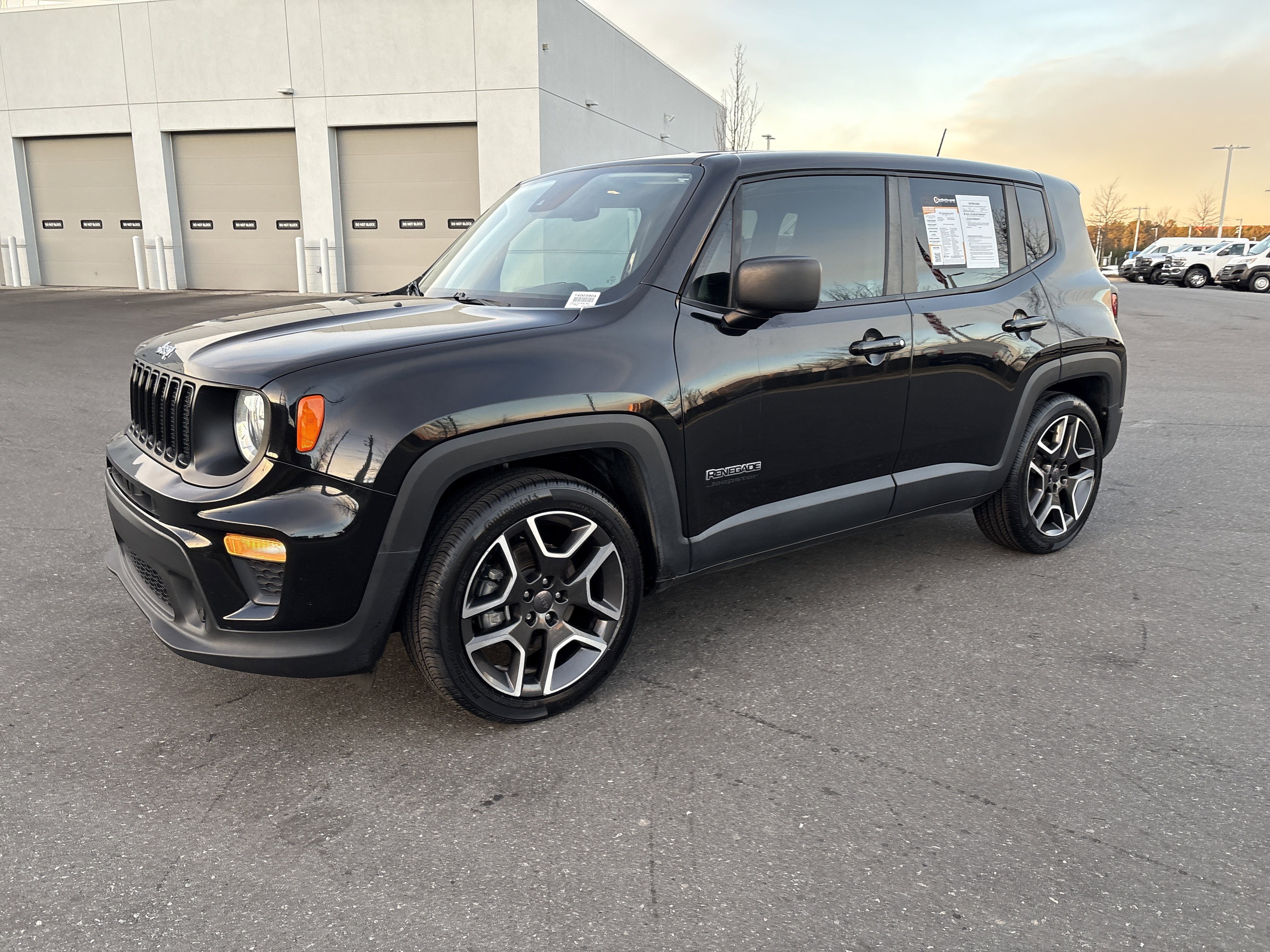 Used 2021 Jeep Renegade Sport image 5