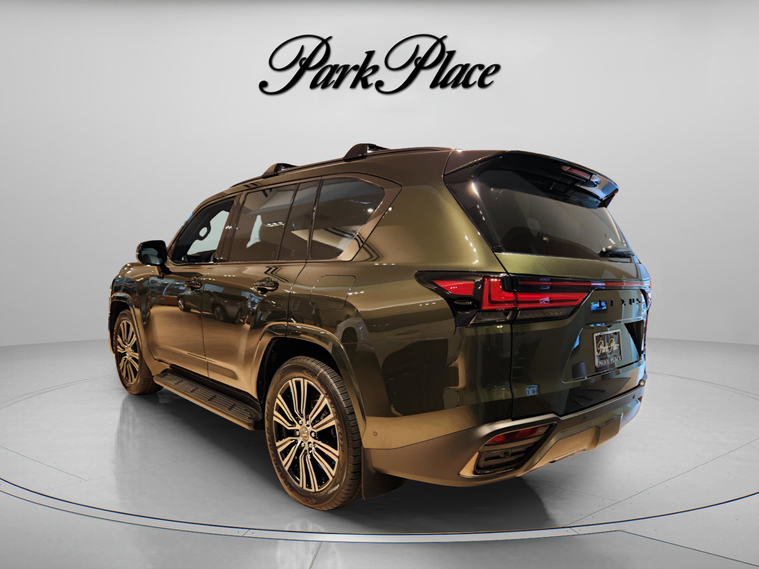 New 2026 Lexus LX 700h Luxury image 2