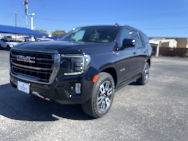 Used 2024 GMC Yukon AT4 w/ AT4 Premium Plus Package image 4