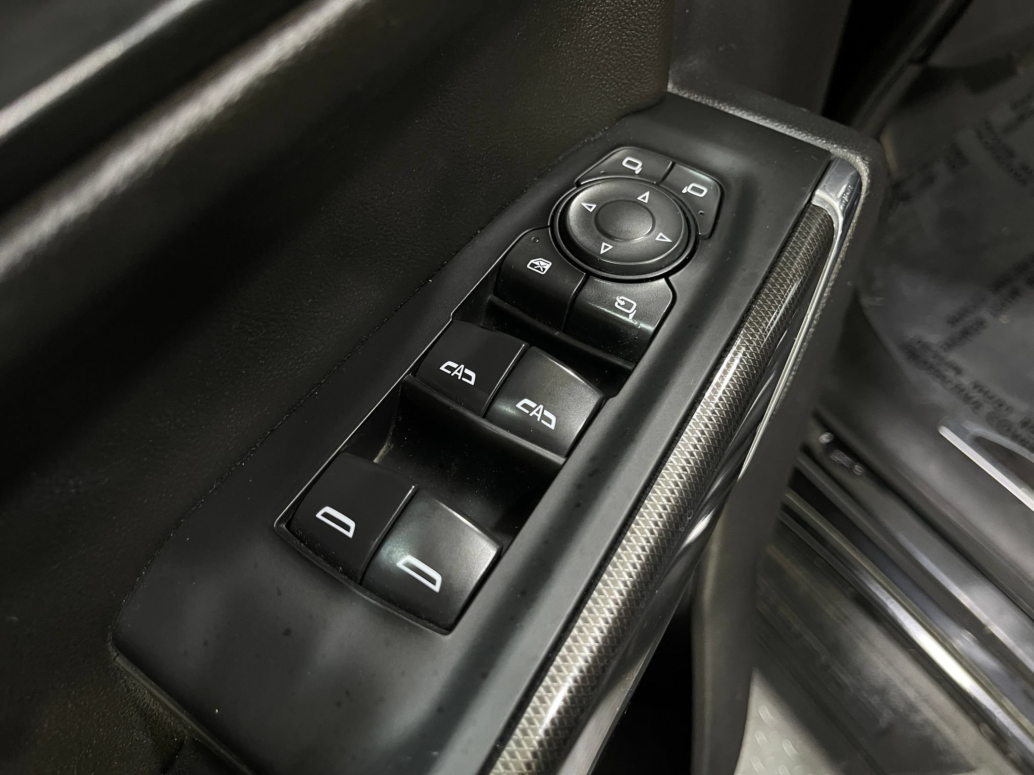 Used 2021 GMC Sierra 1500 AT4 AWD/4WD image 14