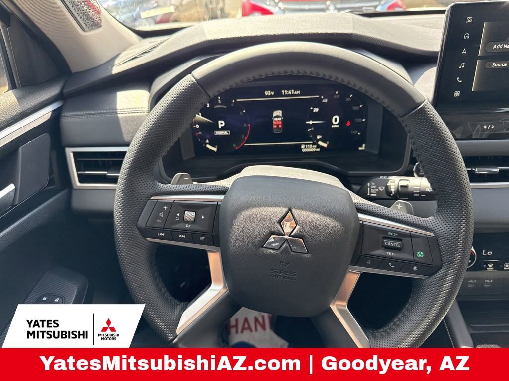New 2026 Mitsubishi Outlander SE image 11