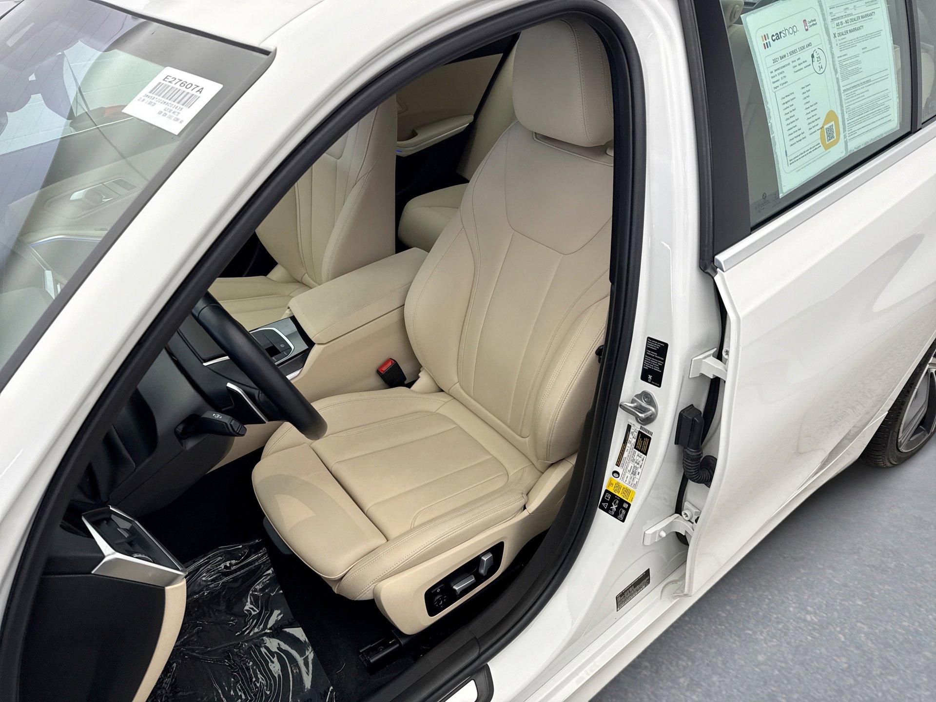 Used 2021 BMW 330i xDrive 330XI AWD w/ Convenience Package image 11