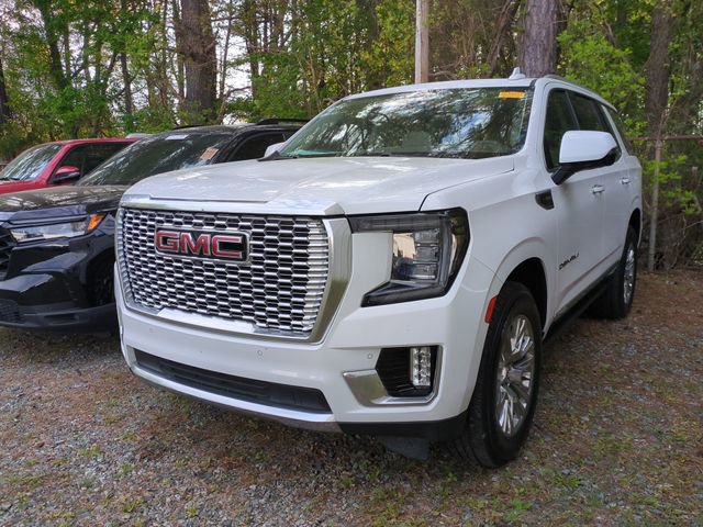 Used 2023 GMC Yukon Denali image 2
