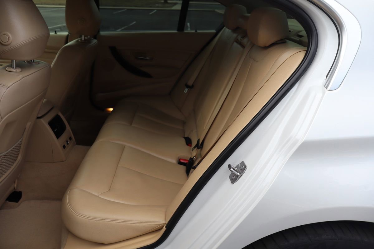 Used 2015 BMW 335i xDrive Sedan AWD/4WD image 20