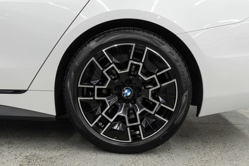 Used 2025 BMW 430i xDrive w/ M Sport Package image 39