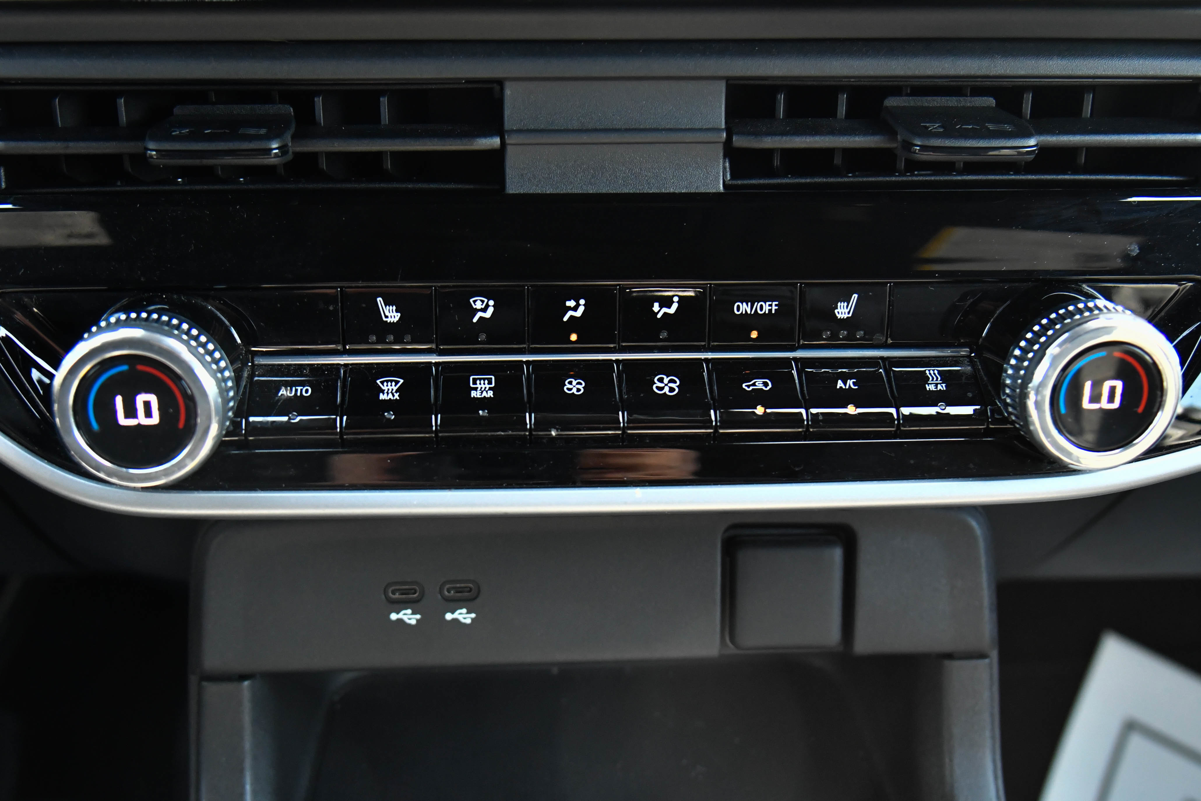 Used 2024 Honda Prologue EX image 27