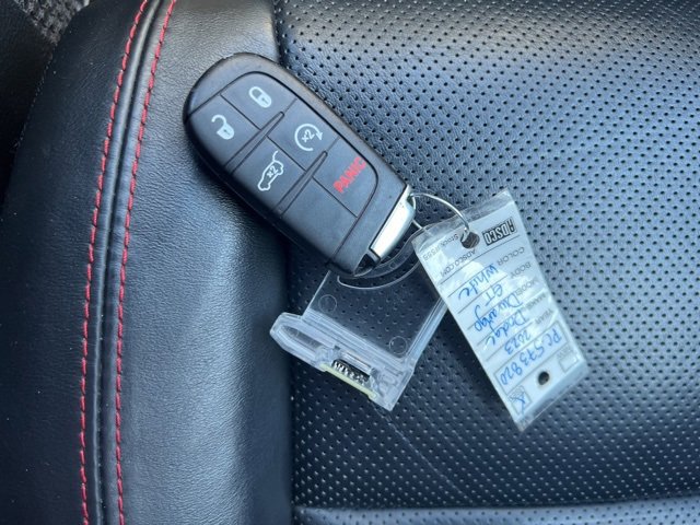 Used 2023 Dodge Durango GT image 39