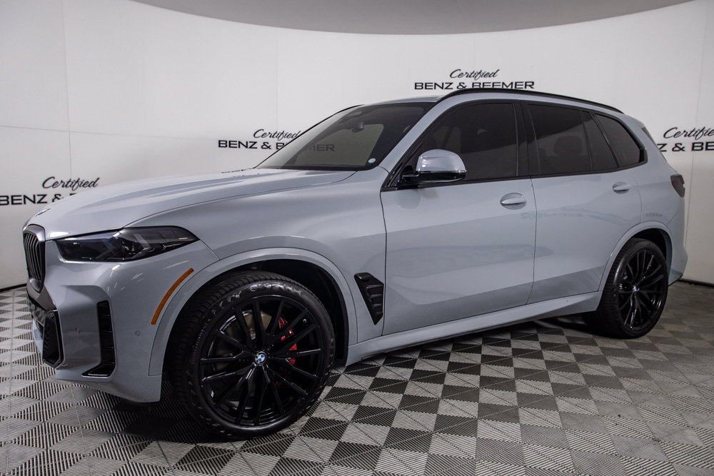Used 2026 BMW X5 sDrive40i w/ M Sport Package RWD image 9