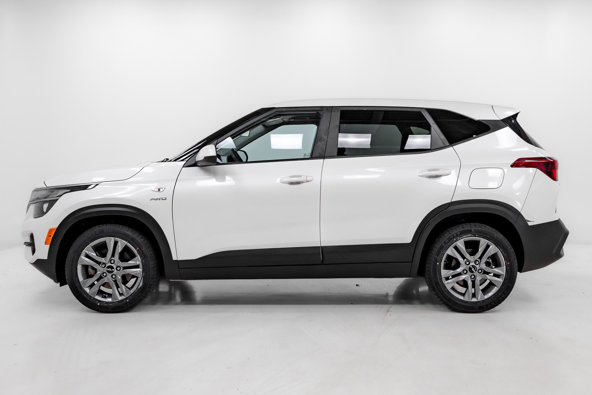 Used 2022 Kia Seltos LX AWD/4WD image 25
