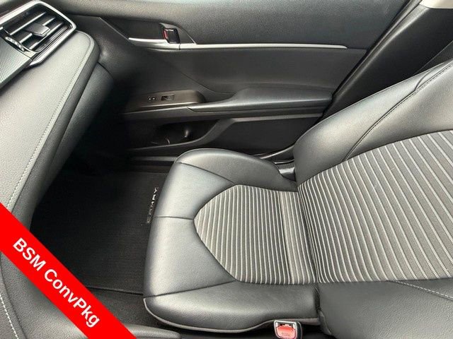 Used 2023 Toyota Camry SE w/ Convenience Package FWD image 18