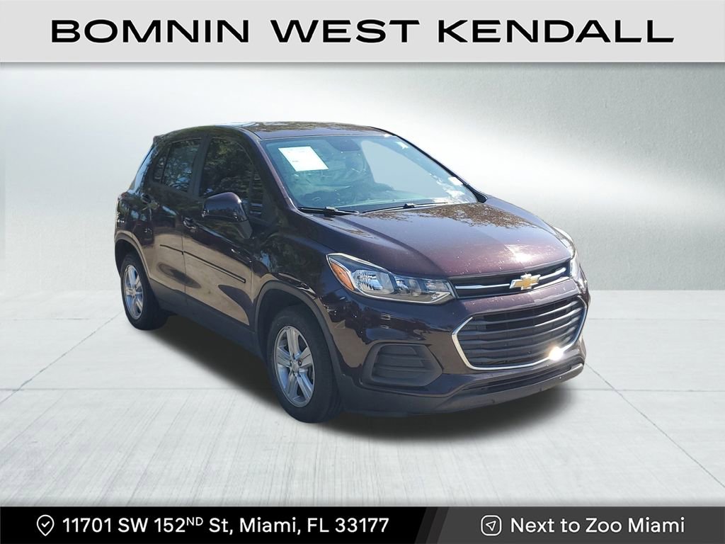 Used 2021 Chevrolet Trax LS image 1