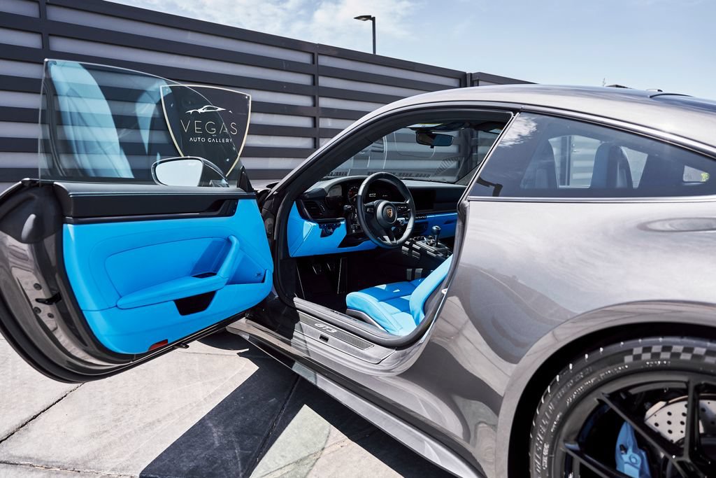 Used 2022 Porsche 911 GT3 RWD image 28
