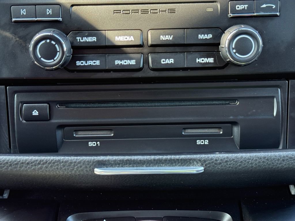 Used 2018 Porsche Macan image 22