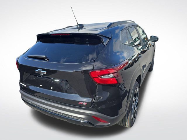 New 2026 Chevrolet Trax RS w/ Sunroof Package FWD image 5