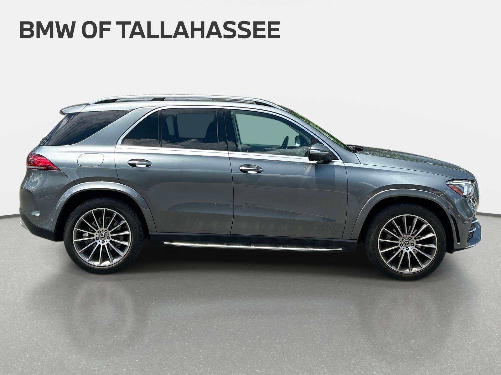 Used 2022 Mercedes-Benz GLE 350 4MATIC image 4