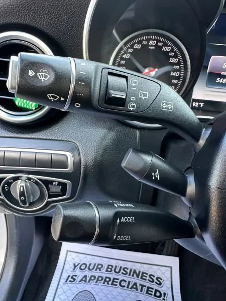 Used 2019 Mercedes-Benz GLC 300 w/ Parking Assistance Package image 47