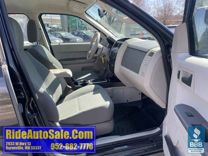 Used 2011 Ford Escape XLS w/ 102A Rapid Spec Order Code AWD/4WD image 14