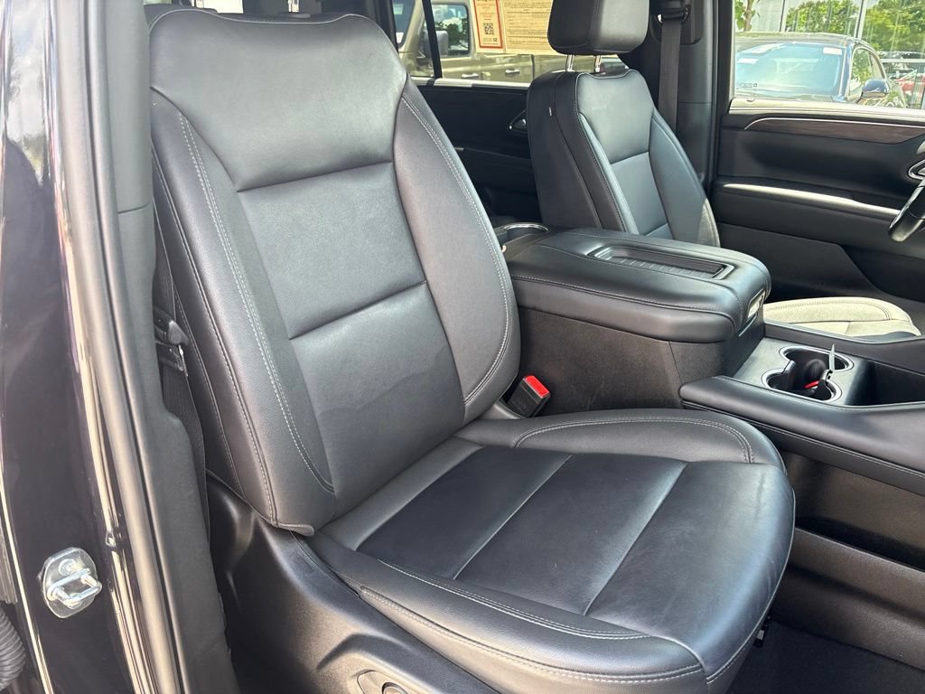 Used 2024 Chevrolet Suburban LT AWD/4WD image 51