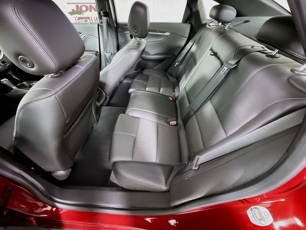 Used 2018 Chevrolet Impala LT image 24