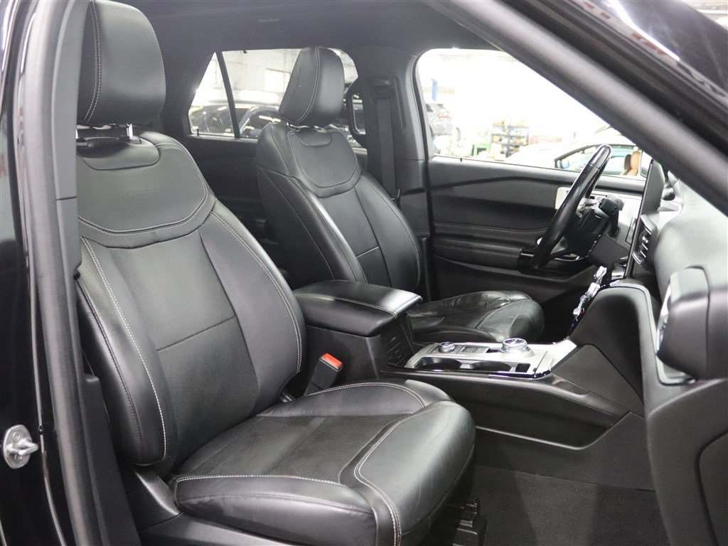 Used 2022 Ford Explorer ST w/ Equipment Group 401A AWD/4WD image 30