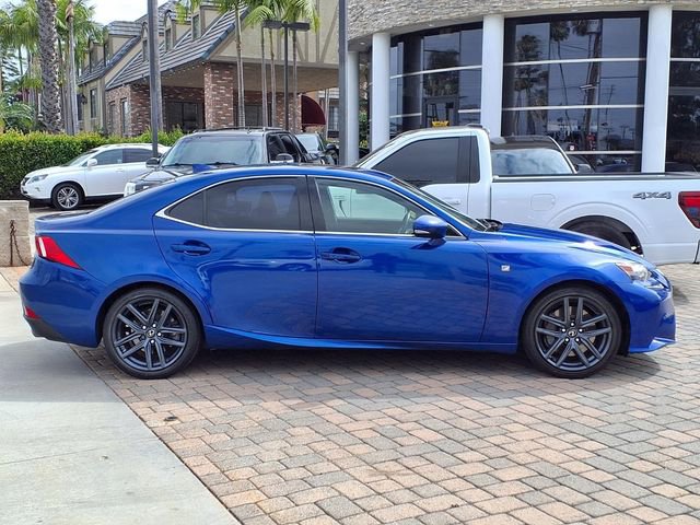 Used 2016 Lexus IS 200t w/ F Sport Package RWD image 5