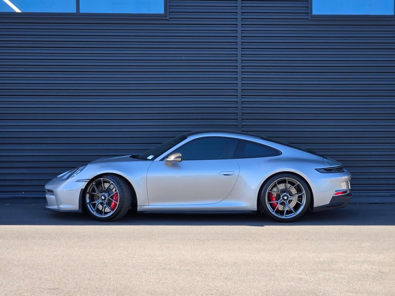 Certified 2023 Porsche 911 GT3 RWD image 3