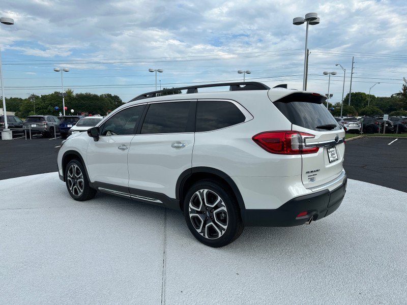 Used 2026 Subaru Ascent Touring w/ Popular Package #2 AWD/4WD image 5