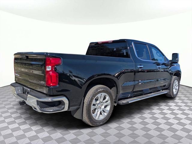Used 2025 Chevrolet Silverado 1500 LTZ image 3