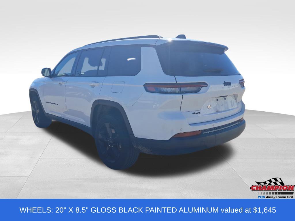 Used 2023 Jeep Grand Cherokee L Laredo AWD/4WD image 3