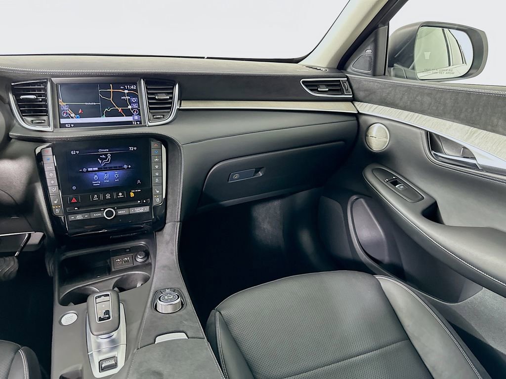 Used 2023 INFINITI QX50 Sensory AWD/4WD image 24