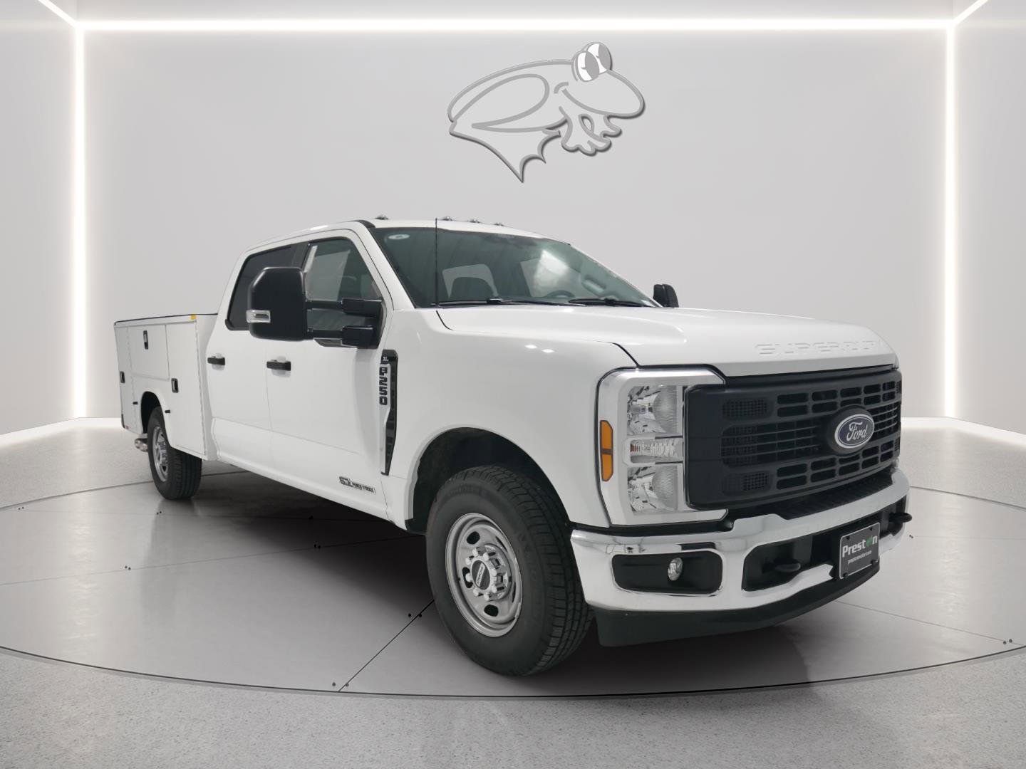 New 2025 Ford F250 XL w/ XL Chrome Package image 39