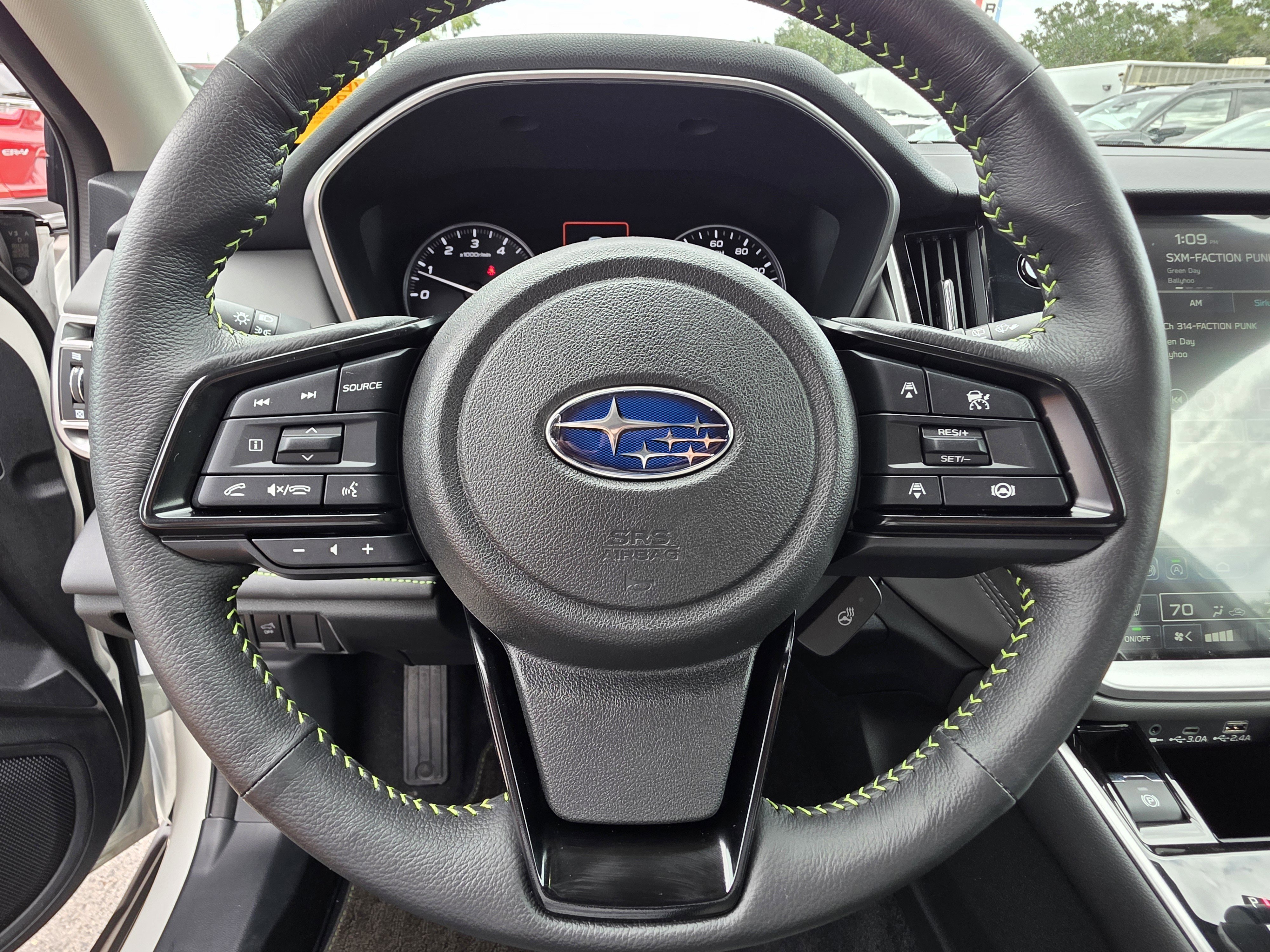 Certified 2025 Subaru Outback Onyx Edition XT w/ Popular Package #2 image 26