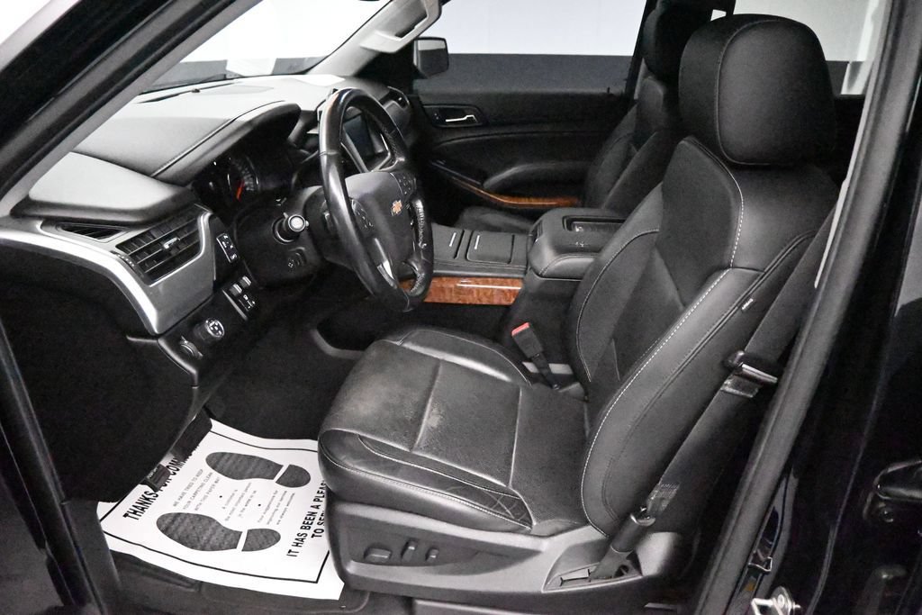 Used 2019 Chevrolet Tahoe Premier w/ RST 6.2L Performance Edition RWD image 15