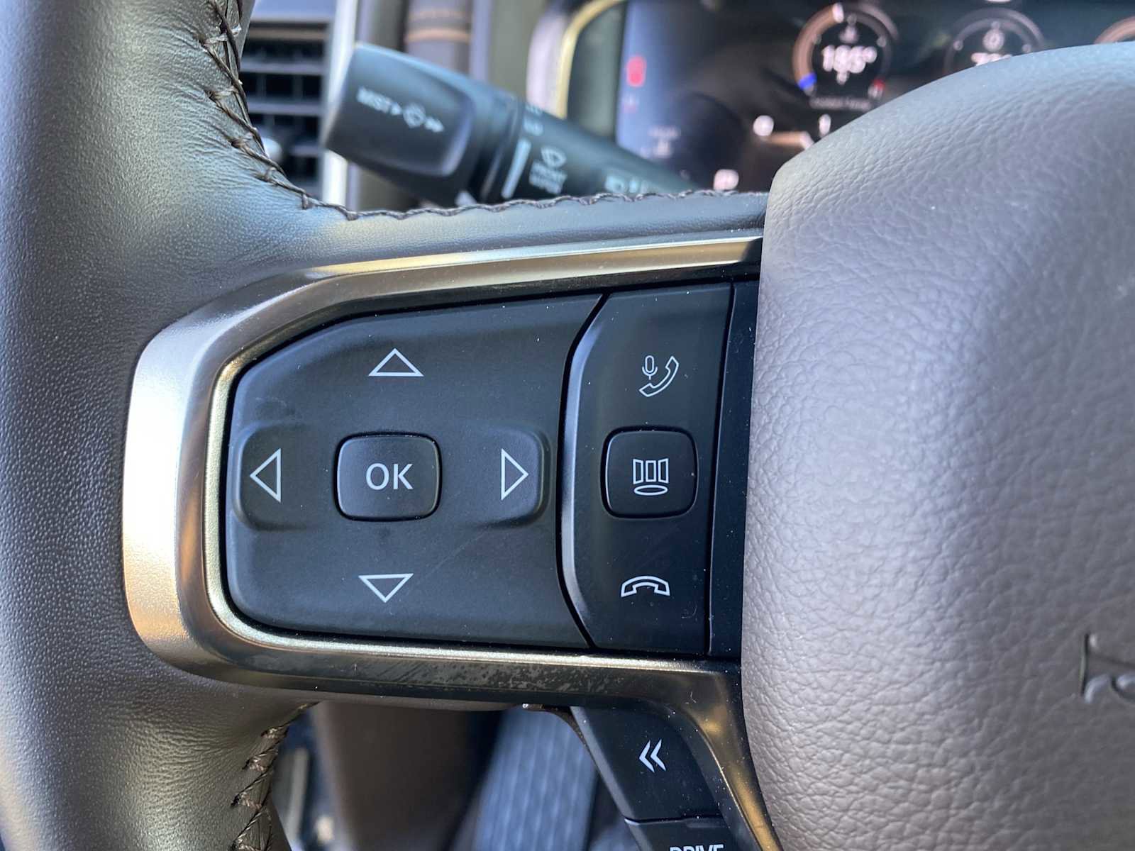 Used 2025 RAM 1500 Limited image 19