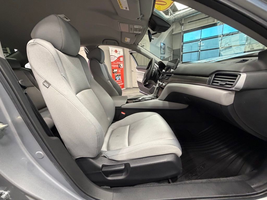 Used 2020 Honda Accord Hybrid image 39