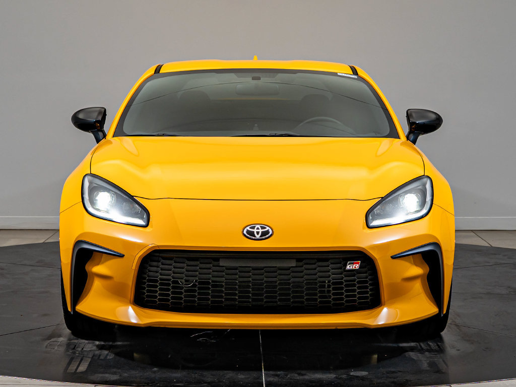 Used 2026 Toyota GR86 YUZU Limited RWD image 2