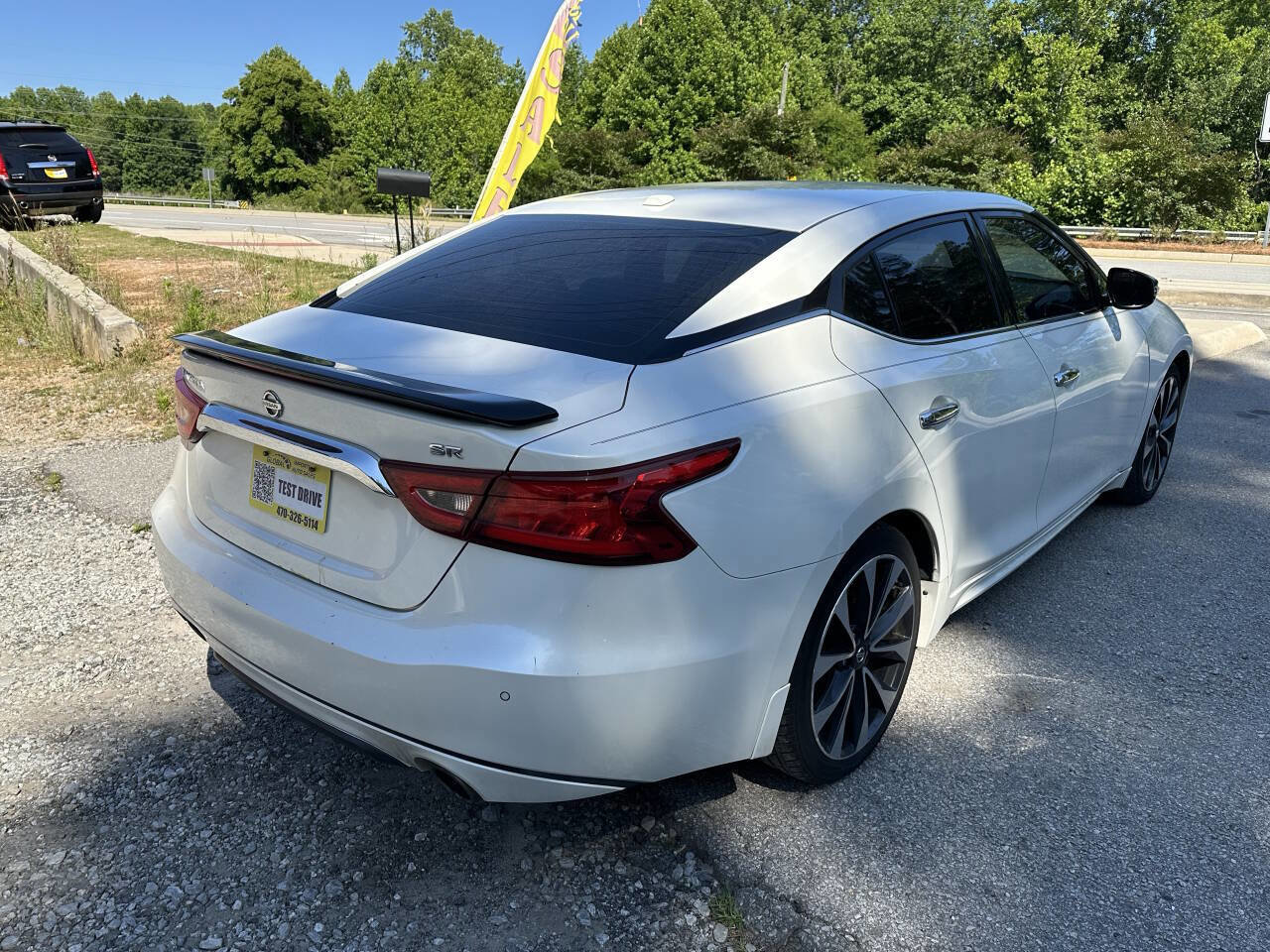 Used 2016 Nissan Maxima SR FWD image 5
