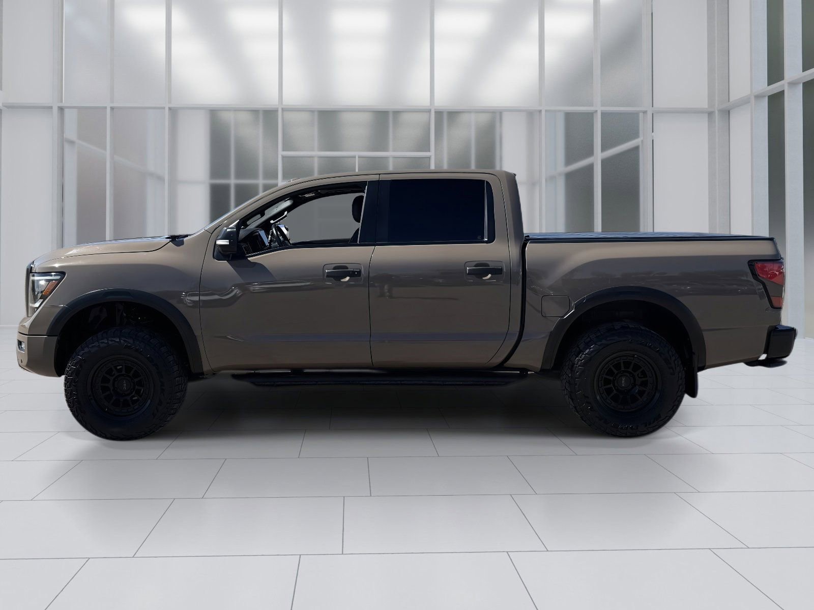 Certified 2021 Nissan Titan PRO-4X w/ Pro-4x Convenience Package image 2