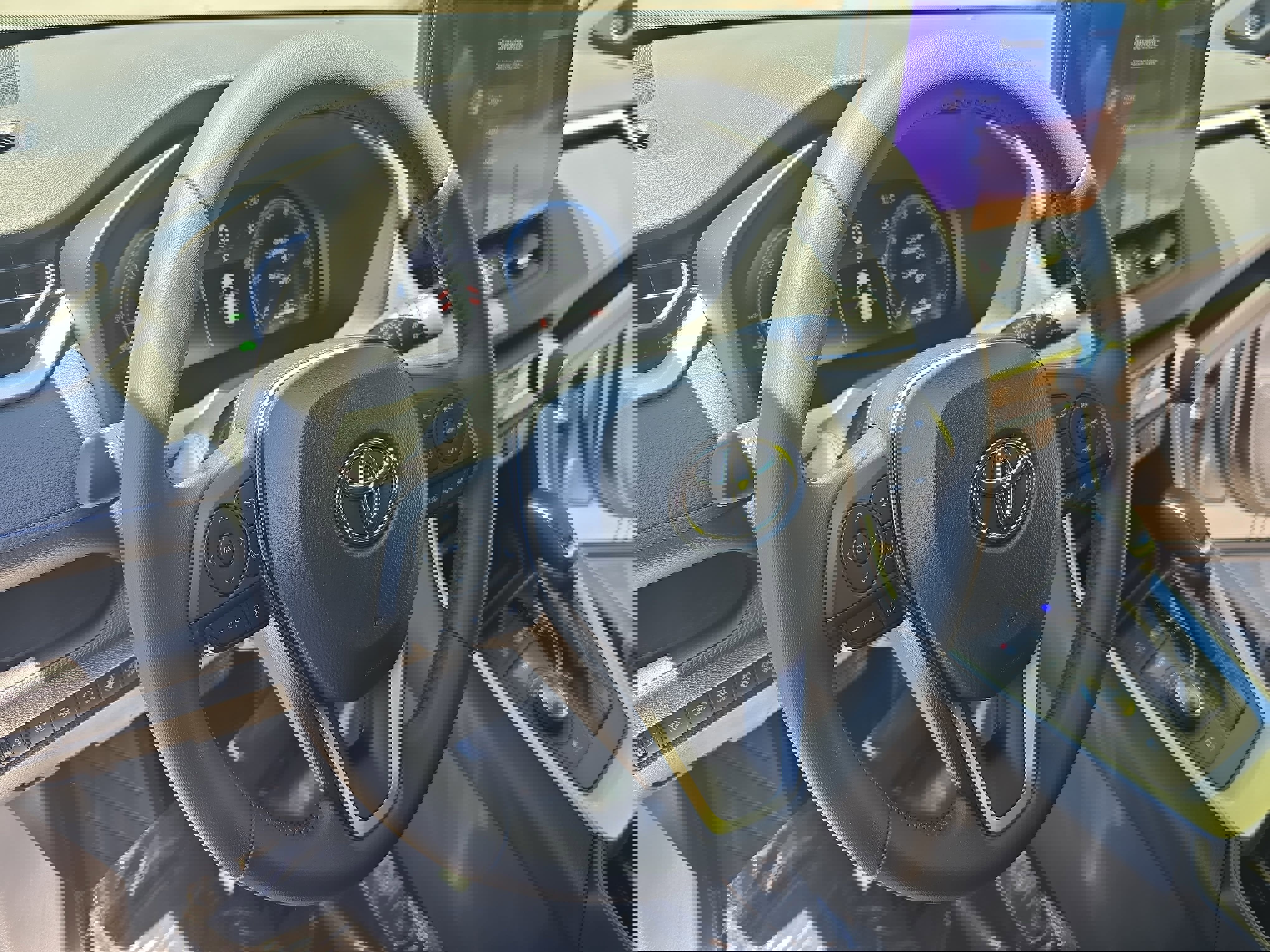 Used 2023 Toyota RAV4 XSE AWD/4WD image 16