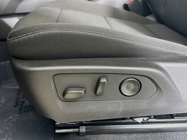 Used 2025 Chevrolet Colorado LT w/ Advanced Trailering Package image 21