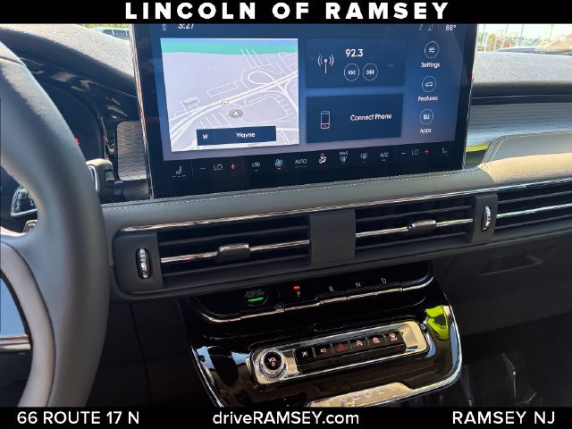 Certified 2023 Lincoln Corsair AWD image 19